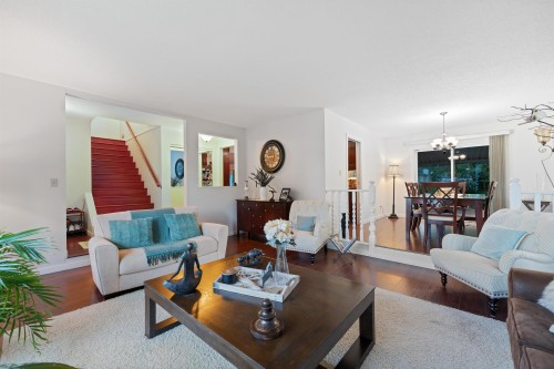 21034 Barker Avenue, Maple Ridge, BC 