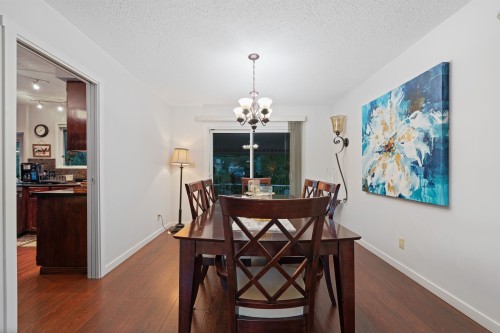 21034 Barker Avenue, Maple Ridge, BC 