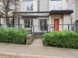 32-9229 University Crescent  Burnaby, BC V5A 4Z2