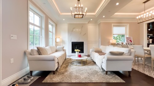 2071 36Th Avenue W, Vancouver, BC 