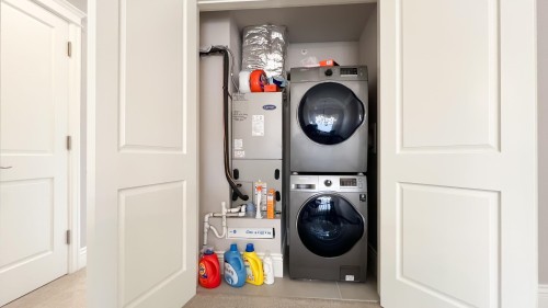 2071 36Th Avenue W, Vancouver, BC 