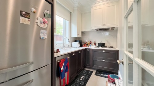 2071 36Th Avenue W, Vancouver, BC 