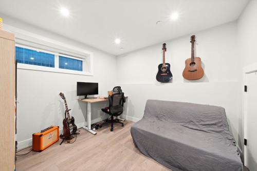 2815 19Th Avenue W, Vancouver, BC 