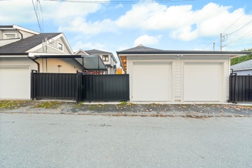 2815 19Th Avenue W, Vancouver, BC 