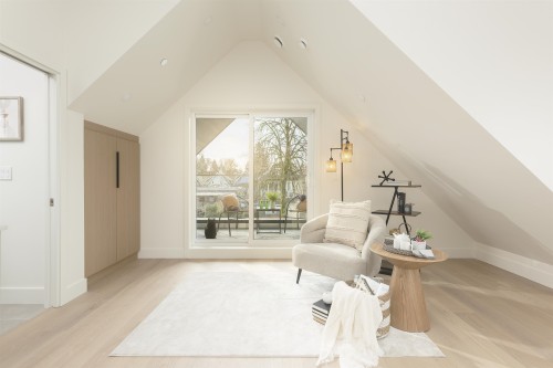 1-735 10Th Avenue E, Vancouver, BC 