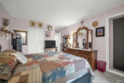 304-4941 Lougheed Highway, Burnaby, BC 