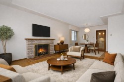 133 63rd Avenue W Vancouver, BC V5X 2H7