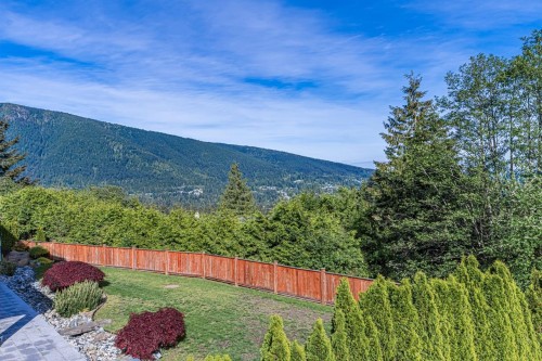 520 Ballantree Place, West Vancouver, BC 