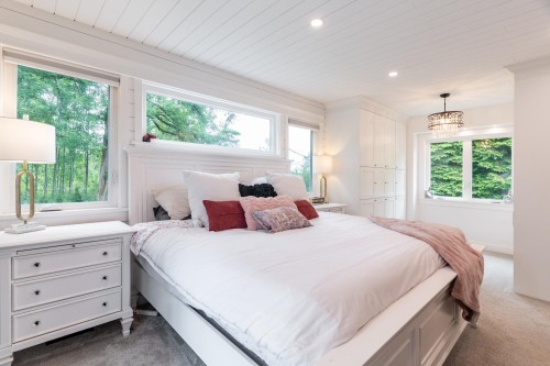 24991 100 Avenue, Maple Ridge, BC 
