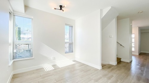 1-70 Seaview Drive, Port Moody, BC 