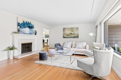 1211 Chartwell Drive  West Vancouver, BC V7S 2R1