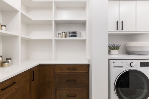 1232 Wellington Drive, North Vancouver, BC 