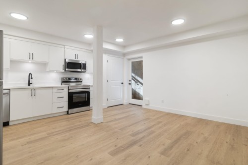 1232 Wellington Drive, North Vancouver, BC 