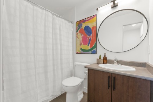 206-688 17Th Avenue E, Vancouver, BC 