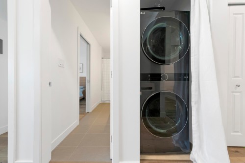 206-688 17Th Avenue E, Vancouver, BC 