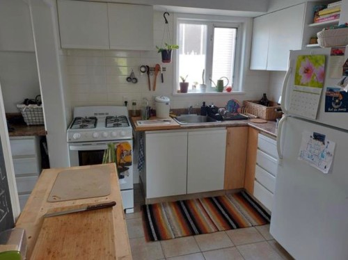 444 6Th Street E, North Vancouver, BC 