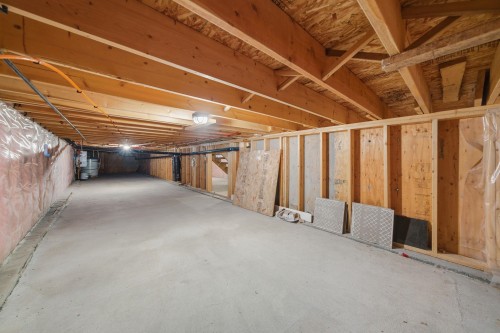 208 Hume Street, New Westminster, BC 