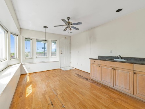 7191 Fraser Street, Vancouver, BC 