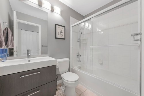 907-1177 Hornby Street, Vancouver, BC 