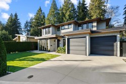 968 Belvista Crescent  North Vancouver, BC V7R 2B4