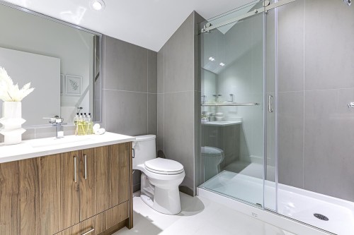 2-944 13 Avenue E, Vancouver, BC 