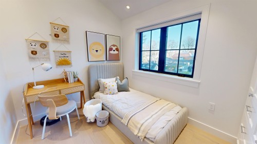 2171 Vanness Avenue, Vancouver, BC 