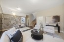 6733 Vivian Street, Vancouver, BC 