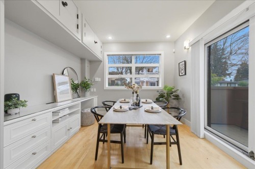 6733 Vivian Street, Vancouver, BC 