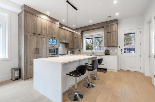 769 53Rd Avenue W, Vancouver, BC 