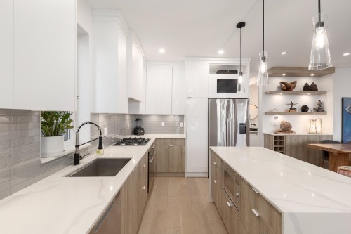 4372 13Th Avenue W, Vancouver, BC 