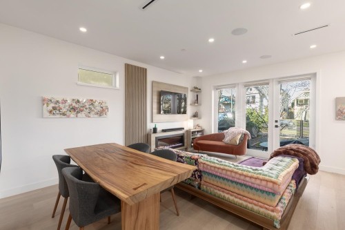 4372 13Th Avenue W, Vancouver, BC 