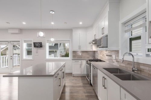 2255 35Th Avenue E, Vancouver, BC 