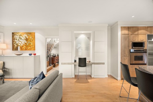 2722 31St Avenue W, Vancouver, BC 