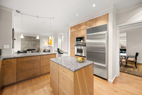 2722 31St Avenue W, Vancouver, BC 