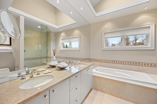 2722 31St Avenue W, Vancouver, BC 