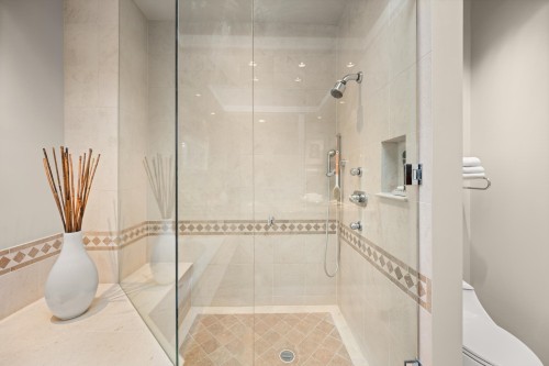 2722 31St Avenue W, Vancouver, BC 