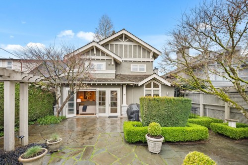 2722 31St Avenue W, Vancouver, BC 