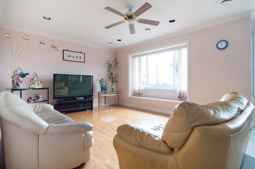 2288 Fraserview Drive, Vancouver, BC 