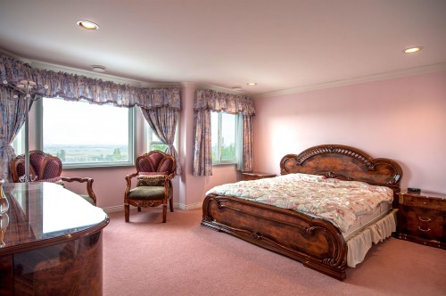 2288 Fraserview Drive, Vancouver, BC 