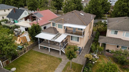 2288 Fraserview Drive, Vancouver, BC 