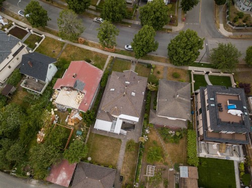 2288 Fraserview Drive, Vancouver, BC 