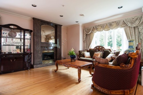 2288 Fraserview Drive, Vancouver, BC 