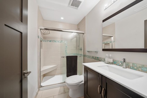 2038 46Th Avenue W, Vancouver, BC 