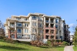 312-245 Ross Drive  New Westminster, BC V3L 0B6
