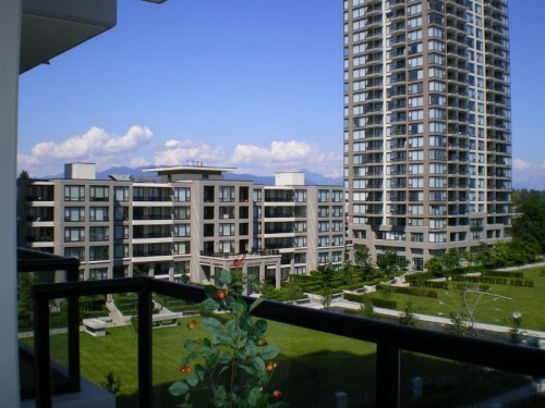 601-7088 Salisbury Avenue , Burnaby, BC V5E 0A4 2