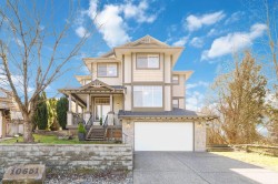 10651 Kimola Way  Maple Ridge, BC V2W 0B5
