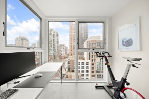 1002-1323 Homer Street, Vancouver, BC 