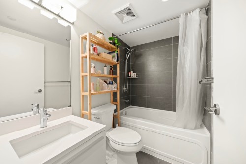 1002-1323 Homer Street, Vancouver, BC 