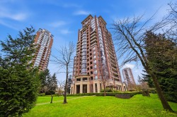 1801-6833 Station Hill Drive  Burnaby, BC V3N 5E1