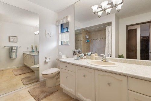 5508 Molina Road, North Vancouver, BC 